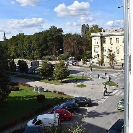 Hostel Exit Labirint Centar
