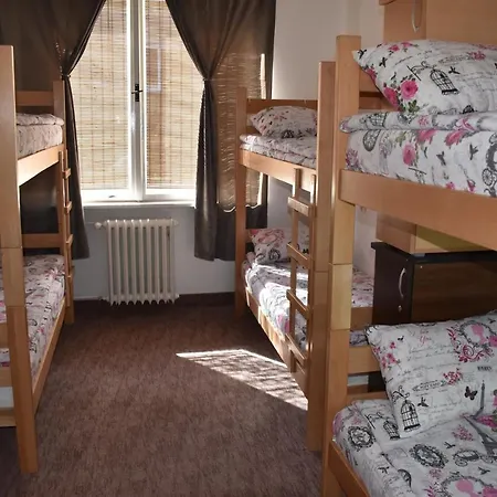 Hostel Exit Labirint Centar *