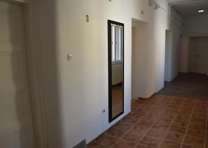 Hostel Exit Labirint Centar Újvidék