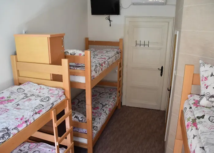 Hostel Exit Labirint Centar